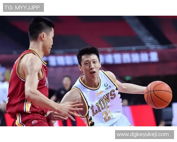 赵岩昊在篮球场上的成长历程与未来发展潜力分析