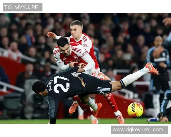 裁判承认误判致阿森纳进球无效赛后诚恳道歉引发热议