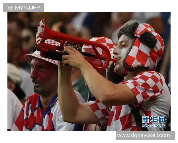 图拉与罗斯托夫的激烈对决揭示足球战术与团队合作的精彩瞬间 图拉与罗斯托夫的激烈对决揭示足球战术与团队合作的精彩瞬间