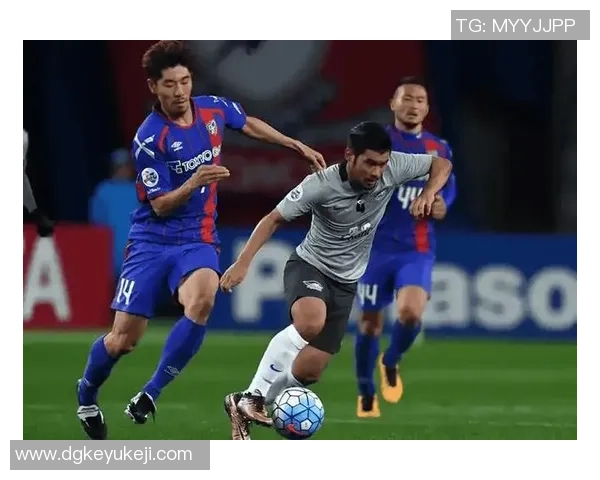 康塞与巴勒斯人对决解析揭示双方实力与战术博弈的精彩瞬间