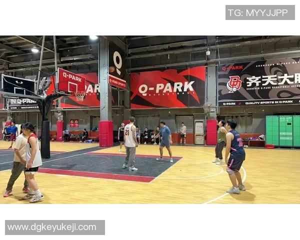 深圳领航者迎战山西队全力争胜展现篮球魅力与团队精神