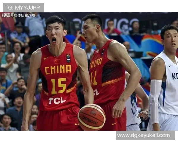 都灵与帕尔马激战正酣比分悬念引发球迷热议