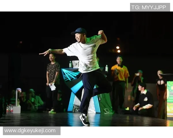 南京街舞队如何通过快攻革新引领街舞新潮流的探索与实践